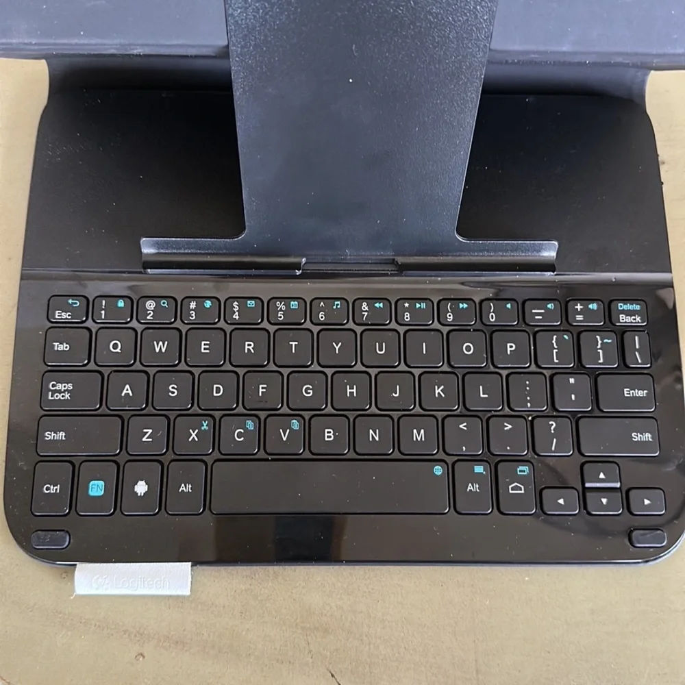 Logitech Keyboard